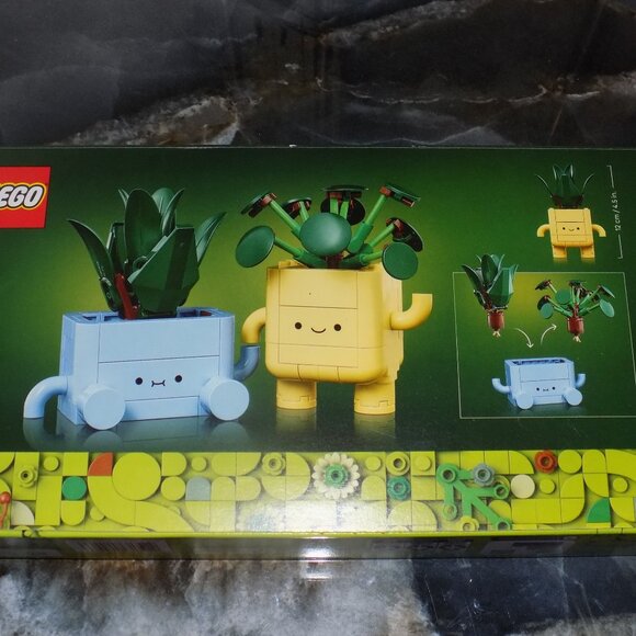 LEGO Botanicals Happy Plants 10349 NEW - Picture 3 of 3